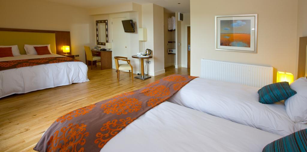 The Shirley Arms Hotel 4*